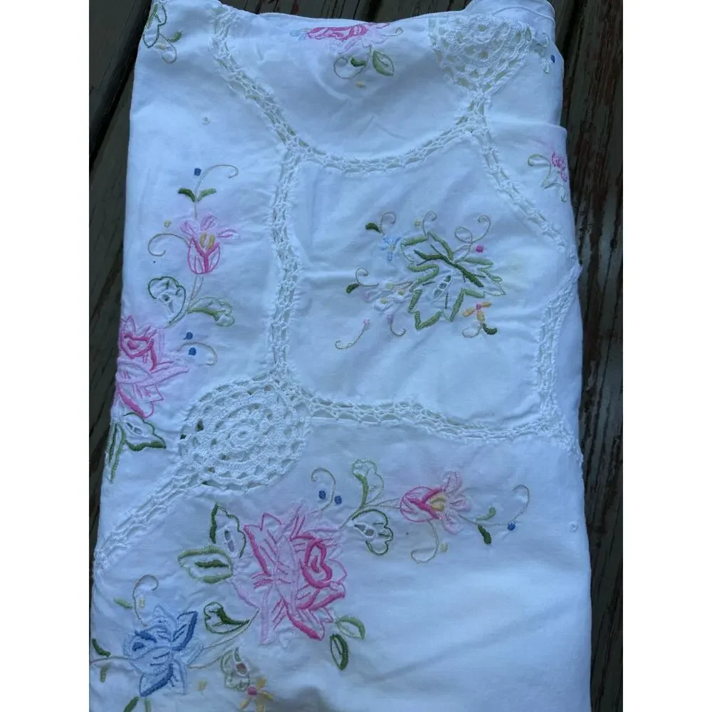 Vintage Hand Embroidered Tablecloth White floral pink blue beautiful cut out